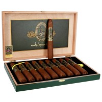 La Flor Dominicana Andalusian Bull